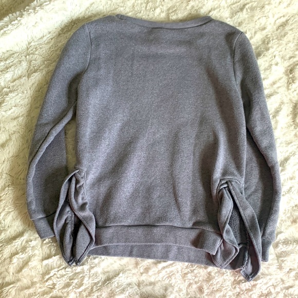 Carters gray DANCE crewneck sweatshirt size 7 - Picture 3 of 3